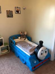 Bedtime and playtime just got more fun. Thomas The Tank Engine Toddler Bed Toy Box Bundle Sam S Club