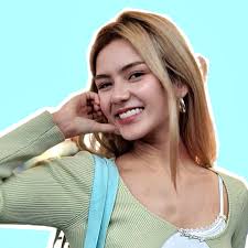 VACAY IS A BLUSH AWAY 🌴✨ This glow-getter delivers 12HR long-lasting  color, a melt-to-skin formula, and a seamless ultra blendable  finish—infused with Vitamin E for that skin-loving touch 💖 All for just