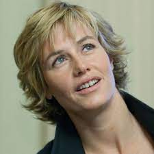 Here is list of her top 10 films for. Cecile De France Cheveux Courts Recherche Google Cheveux Courts Cecile De France Cheveux