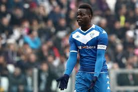 Injuries and suspensions, players back. Brescia Monza Striscione Contro Balotelli Uomo Senza Dignita