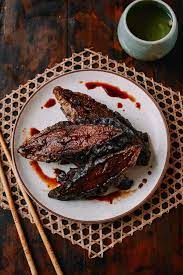 shanghai smoked fish xun yu 上海熏鱼 the woks of life recipe smoked fish cold appetizers food