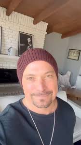 In celebration of Stage 32's July Filmmakers Club in partnership with  Blackmagic Design, Head of Community, Ashley Smith, hosted a live Q&A with John  Parenteau, Emmy-Award Winning VFX Artist & Filmmaker. John