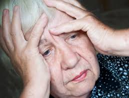 Kết quả hình ảnh cho hình người bệnh alzheimer