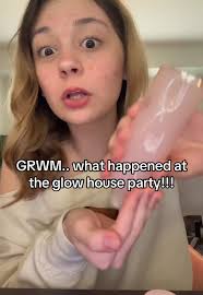 Ronnie Glow House Party