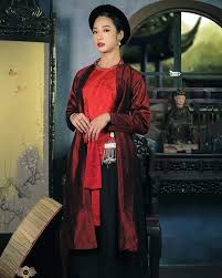 Ao dai is pronounced like ow yay and translated to. Vietnam Traditional Clothes Ao Dai Vietnamonline