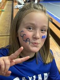 Penny Hott's Instagram, Twitter & Facebook