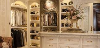 The luxury closet provides all possible payment options for our customer's convenience. 5 Luxury Closet Decor Ideas