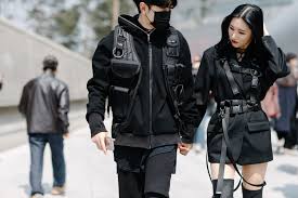 Our Best Street Style Snaps From Seoul Fashion Week Seoul Fashion Seoul Fashion Week Korean Fashion Trends