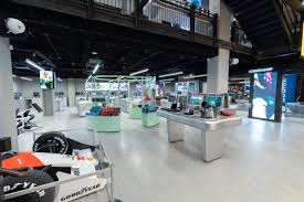 Experiential Tech Store in Times Square