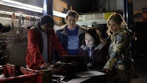 An expert bank robber is sentenced to 8 years in prison after a heist that goes wrong. 20 Best Bank Robbery Movies On Netflix 2021 2020 Cinemaholic