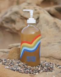 With natural antifungal and antibacterial properties, coconut oil works well on acne prone skin and is an excellent moisturizer for skin, says dr. 10 All Natural Body Washes To Nourish Your Skin
