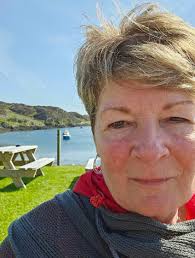 The ferry journey to Arranmore Island is breathtaking, offering scenic  views as it navigates through the narrow channel. Inishcoo House, located 