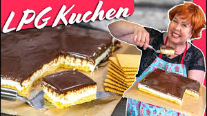 5 große eier 2 tassen zucker 1 packung citroback 1 prise salz werden in der küchenmaschine oder handrührer weißcremig geschlagen, dann 3 tassen mehl auf die masse. Was Bitte Ist Lpg Kuchen Lach Dich Scheckisch Mit Schaggeline Youtube