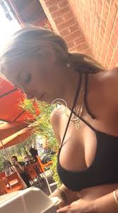 Candid Cleavage Girl Busted – Arousing Candid Girls
