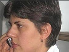Înainte de această funcție, kovesi a fost procuror la sibiu și procuror general al româniei. Iubit Laura Codruta Kovesi