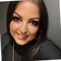 Tanya Stocker's Instagram, Twitter & Facebook