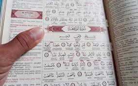 We are required to make it an essential part of the beloved messenger of almighty allah said about the benefits of reading surah waqiah: Amalkan Surah Al Waqiah Setiap Hari Dikurniakan Pelbagai Bentuk Rezeki Denaihati
