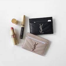 I'm so torn between these two card holders! If My Card Holders Are As Pretty As These Ysl Ones I D Be Delighted To Get More Id S And Credit Cards By Elle A Ysl Purse Minimalist Bag Purses And Bags