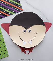 Halloween is not a typical holiday to send greeting cards, but sending handmade cards can make the holiday even more special! Handmade Halloween Cards With Free Templates The Best Ideas For Kids