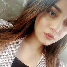 Angelica Barr's Instagram, Twitter & Facebook