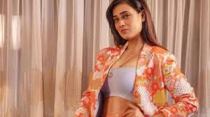 Manish pandey is a html resume template for professionals. Shweta Tiwari Shows Off Perfectly Toned Abs In Floral Co Ords Leaves Karanvir Bohra Saumya Tandon Impressed Telangana Tribune