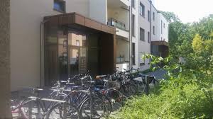 2x fahrradständer für die wandmontage. Wohnung Sport Fahrrad Abstellung Erleichtern Wohnen Im Eigentum E V