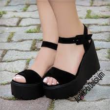 Pusita Suet Siyah Dolgu Topuk Sandalet Siyah Dolgu Topuk Sandalet Dolgu Topuk Siyah Dolgu Topuk