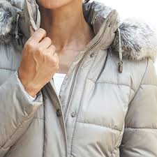Parka longue et légère avec intérieur métallisé. Parka Longue Gina Acheter Vestes Manteaux La Femme Moderne