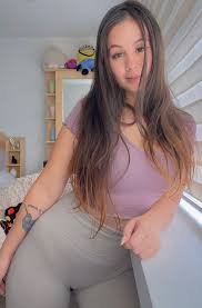 MIA GREY on X: RT @miagreyxox: how are you ? 🙂 t.coLeeoUXbFWg   X