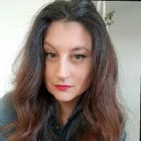 200+ perfiles de «Allison»