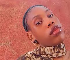 Vignê: The Rise of a New Sound with 'Rewind'