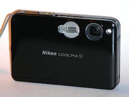 Coolpixs1