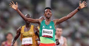 5 hours ago · selemon barega wins men's 10,000m in first athletics final of tokyo 2020 ethiopia's selemon barega overtakes world champion to claim gold in thrilling men's 10,000m final on opening day of athletics competition at the olympic Fsmbc L8o4skrm