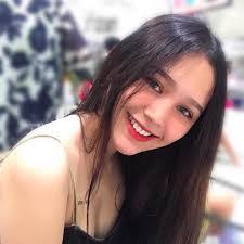 Daisy Solano's Instagram, Twitter & Facebook