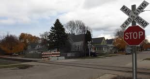 Marinette considering Quiet Zone railroad crossing