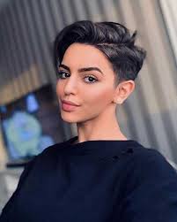 It is one of the short haircuts for teenage girl 2018 when she is in high school. Indian Hairstyle For Short Hair Girls Novocom Top