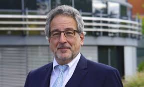 A m P u l s d e r Z e i t