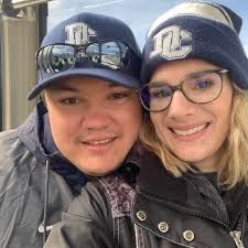 Ashley Christine Windisch Anoka, Minnesota http://Arre.st/MN-1000641156