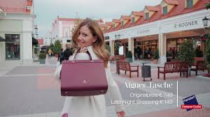 Zum glück auch nah genug für einen besuch aus wien. Designer Outlet Parndorf Late Night Shopping Am 7 November 2019 Mp4 Youtube