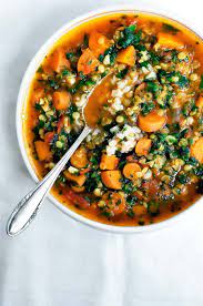 Carrot Red Lentil And Spinach Soup Occasionally Eggs Recipe Healthy Recipes Spinach Soup Healthy Soup Recipes