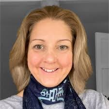 Claire Borer's Instagram, Twitter & Facebook