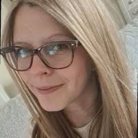 40+ "Amelia Davis" profiles