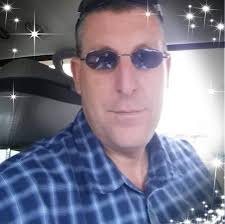 How to successfully bake sourdough bread as a beginner?