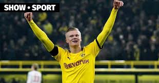 This statistic lists the best scorers of a competition over a certain period of time. Holand S Father Erling S Goal In Borussia Is To Beat Bayern And Become The Bundesliga Top Scorer Bayern Borussia Bundesliga