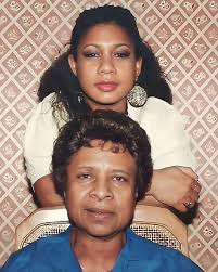 Throwback photo of the comedian Luenell with her Mother✨