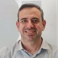 600+ "Lampropoulos" profiles