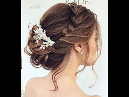 Acconciature sposa, ispirati alle trecce boho chic di pronovias! Capelli Raccolti Acconciature Raccolte E Pettinature Raccolte Trucco Sposa E Acconciature Sposa Acconciature Bohemien Acconciature Morbide Capelli Rosa Oro