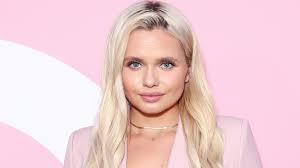 Alli Simpson 'lucky to be alive' after diving accident