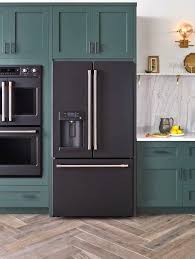 6 Reasons Matte Black Appliances Should Be On Your Radar In 2020 Kitchen Appliance Trends Green Kitchen Designs Kitchen Trends