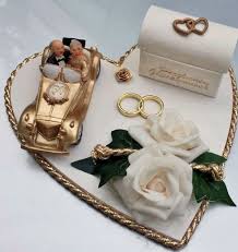Geldgeschenk Goldene Hochzeit 50 Jahre Auto Gold Eheringe Hochzeitsgeschenk E Geldgeschenk Goldene Hochzeit Goldene Hochzeit Geschenke Zur Goldenen Hochzeit